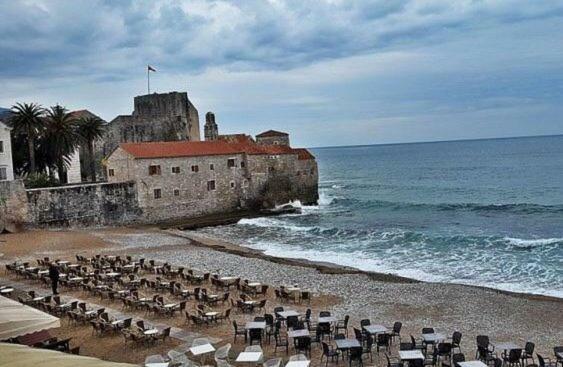 Palm Square Apartment 2 Budva Exterior photo